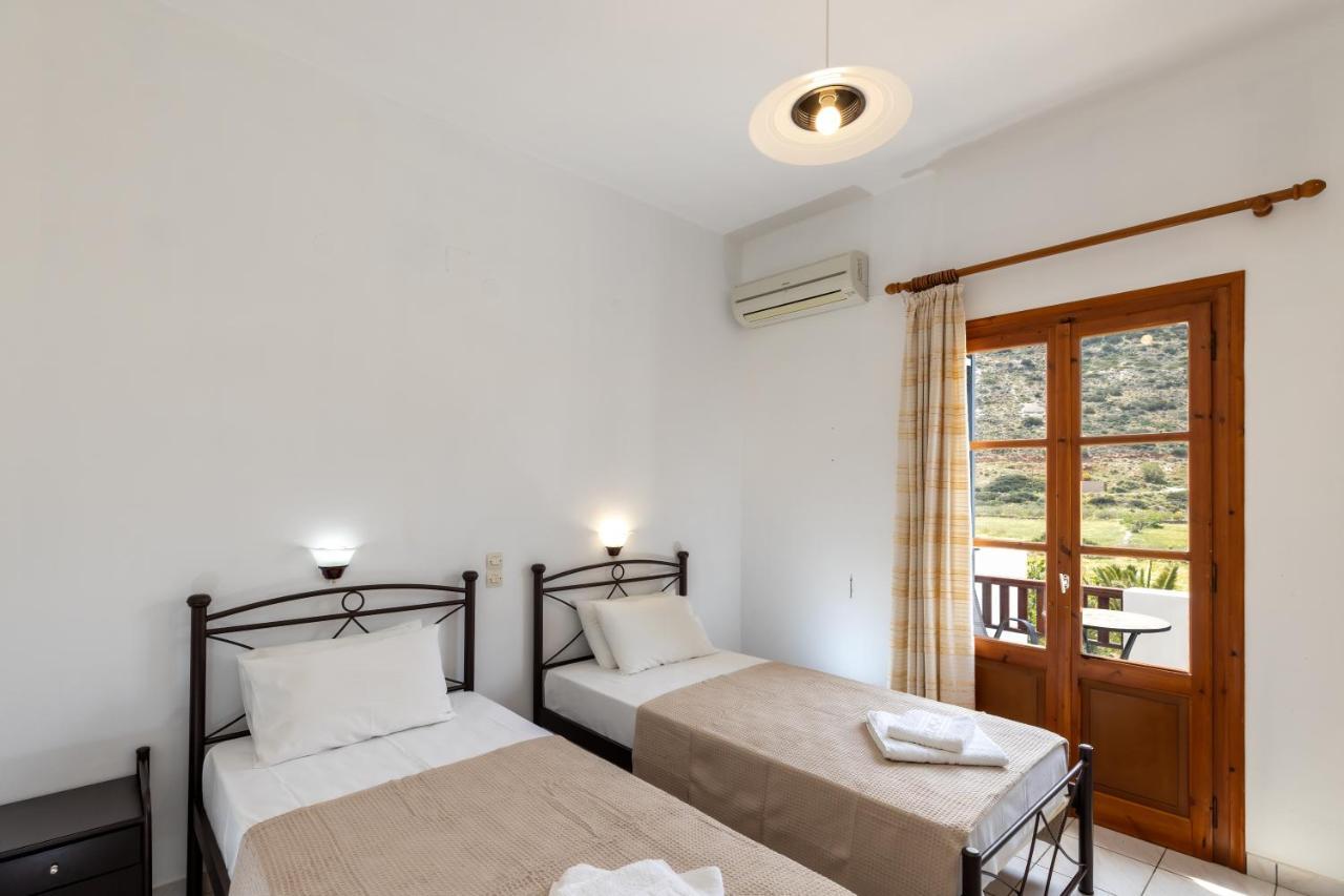 Peris Rooms Kamares  Ngoại thất bức ảnh