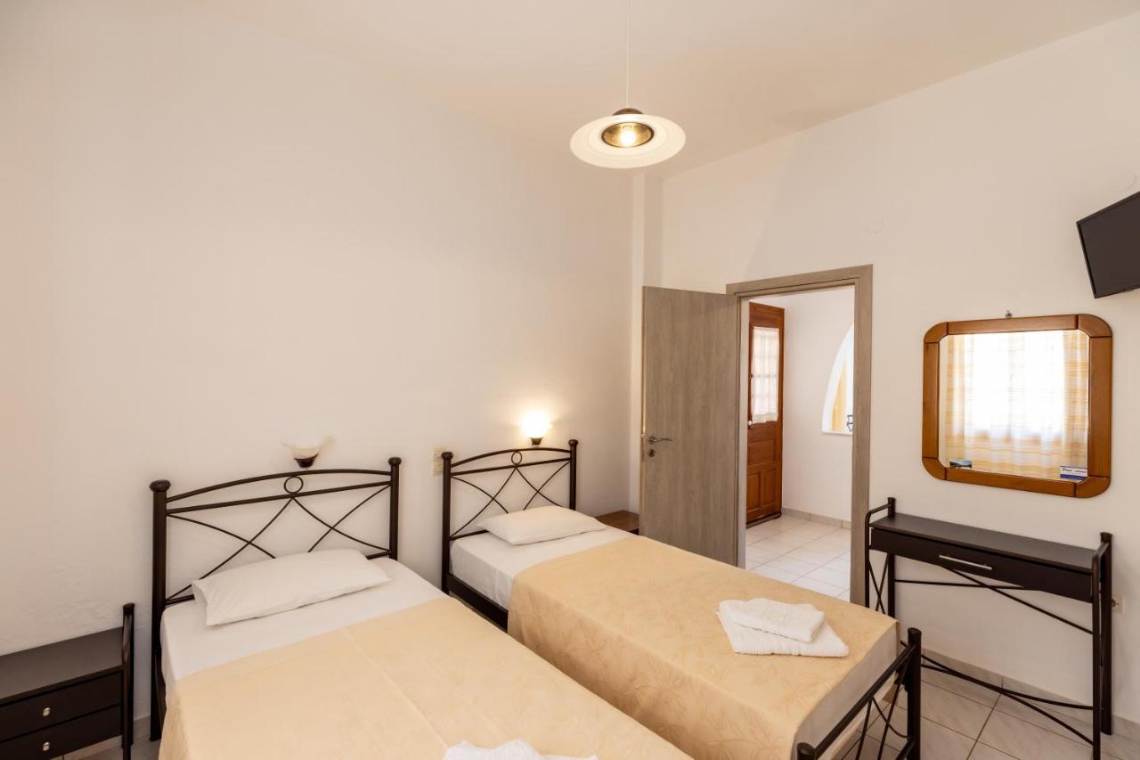 Peris Rooms Kamares  Ngoại thất bức ảnh