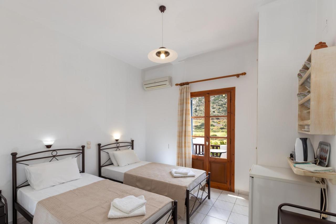 Peris Rooms Kamares  Ngoại thất bức ảnh