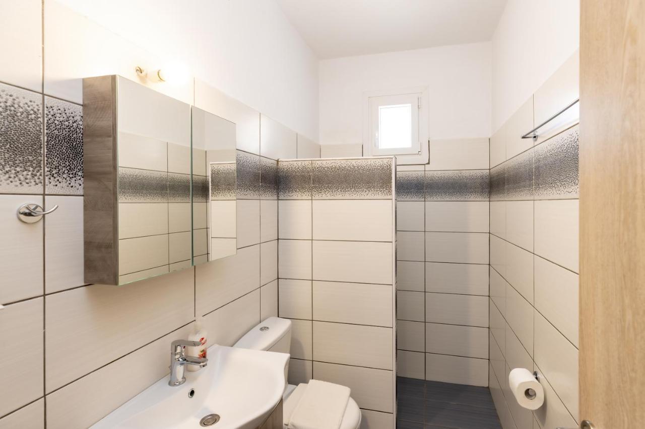 Peris Rooms Kamares  Ngoại thất bức ảnh