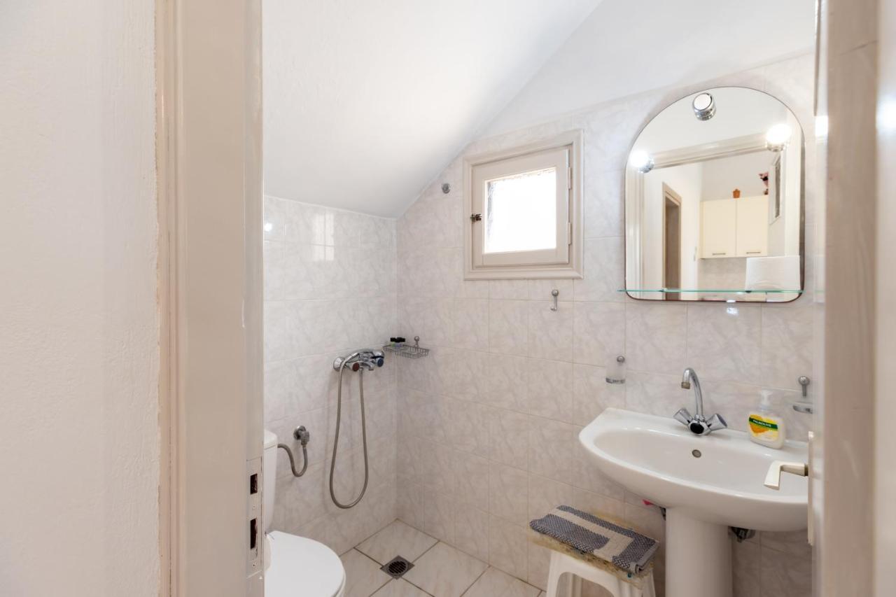 Peris Rooms Kamares  Ngoại thất bức ảnh