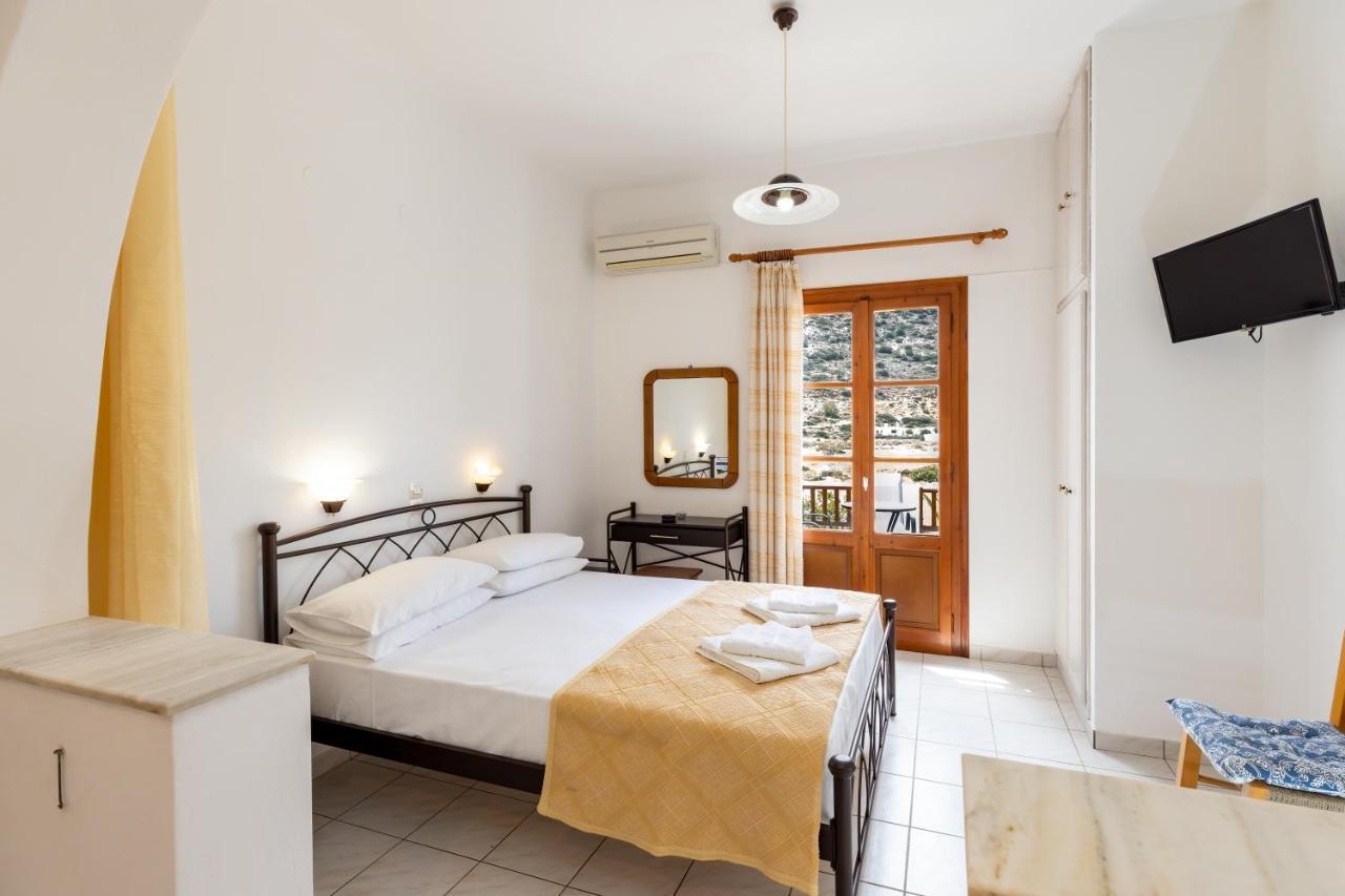 Peris Rooms Kamares  Ngoại thất bức ảnh